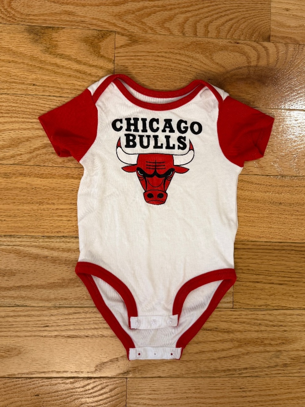 NBA 12 Month Onesie Chicago Bulls